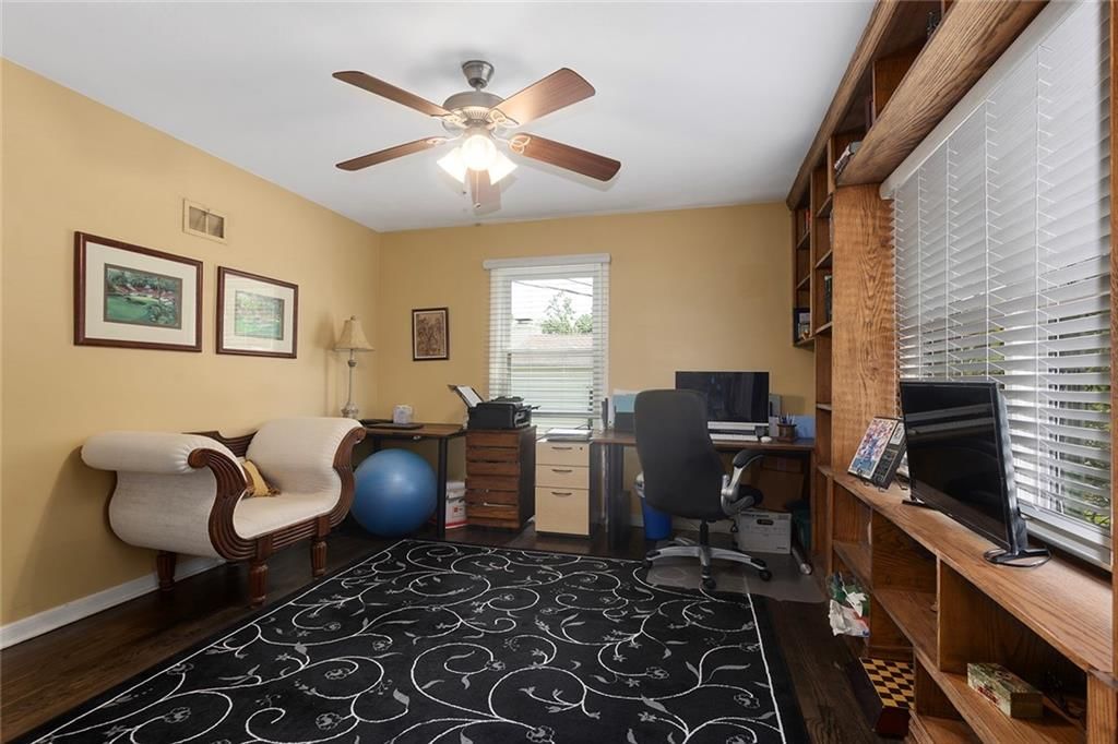7327 Hardy Street — photo 18