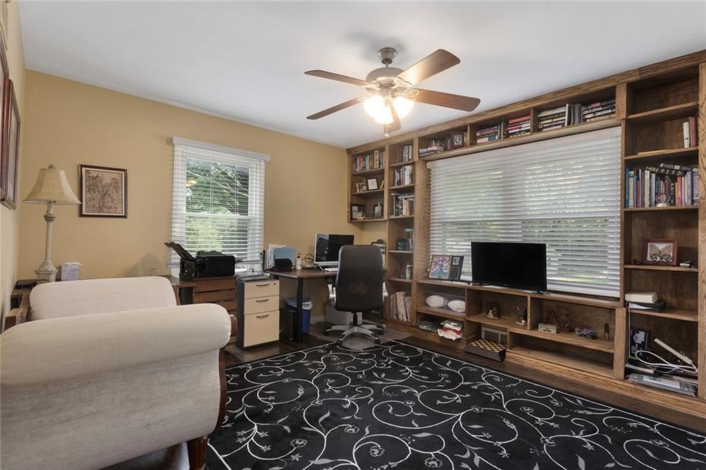 7327 Hardy Street — photo 19