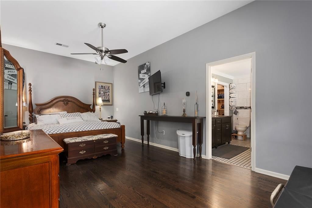 7327 Hardy Street — photo 20