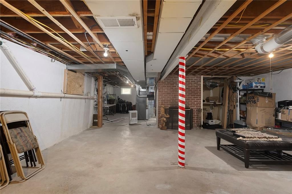 7327 Hardy Street — photo 53