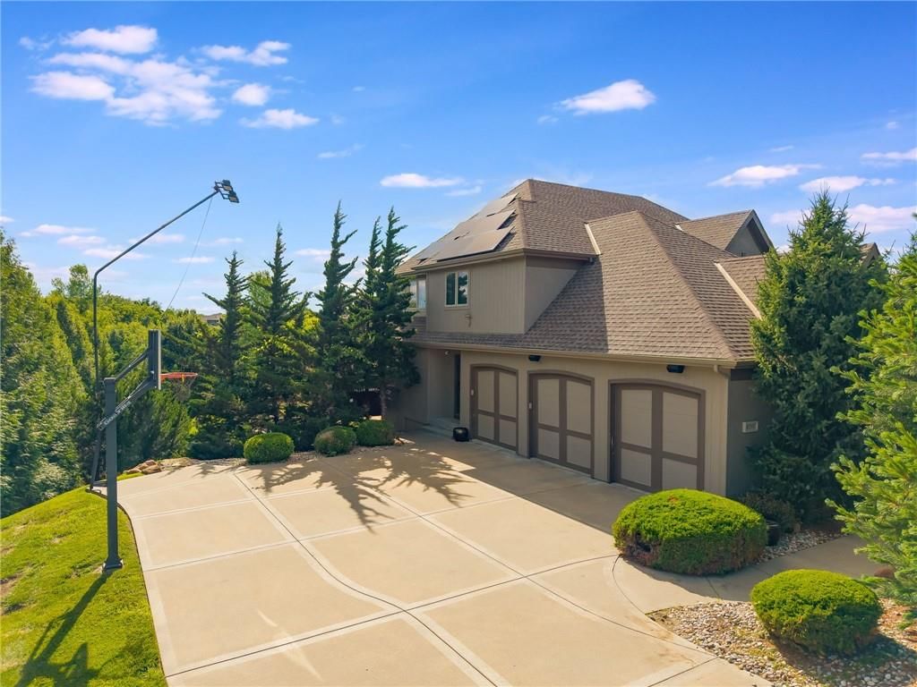 8030 N Caldwell Avenue — photo 45