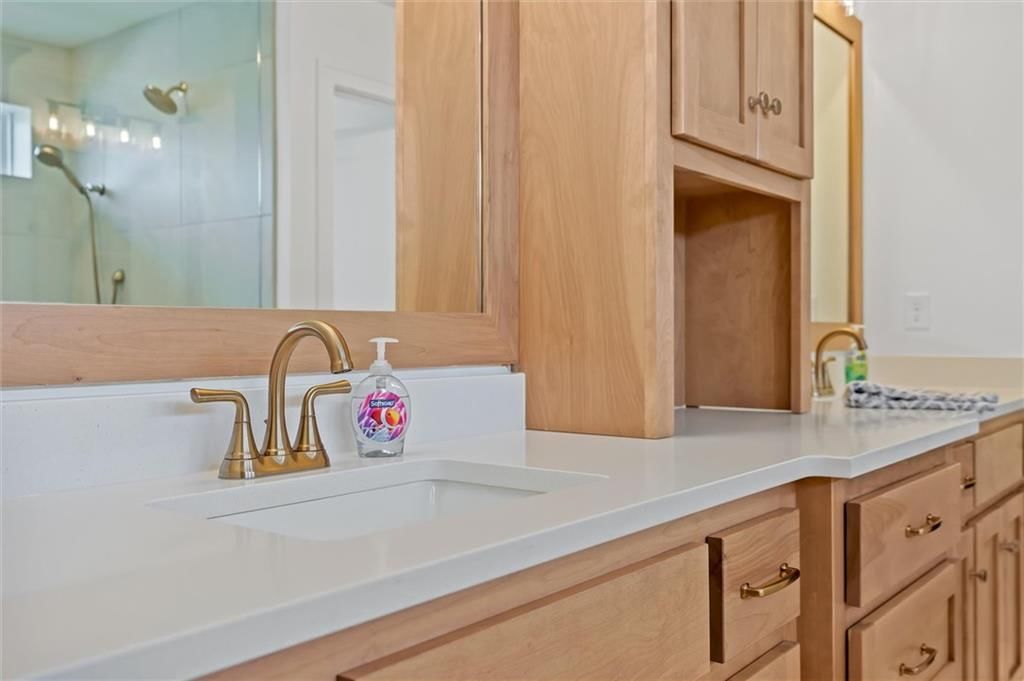 2705 NE Wheatley Drive — photo 28