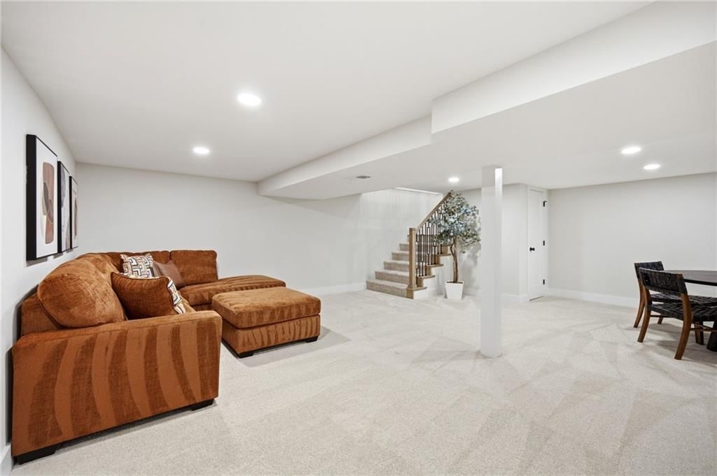 10322 Sagamore Lane — photo 35