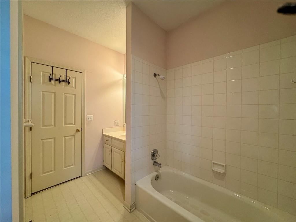 26450 W 106th Terrace — photo 62