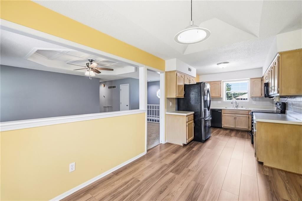 1210 NE Richardson Place — photo 12