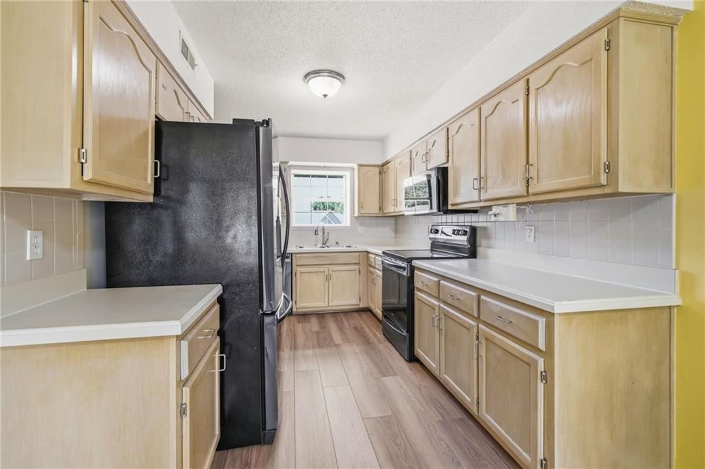 1210 NE Richardson Place — photo 14