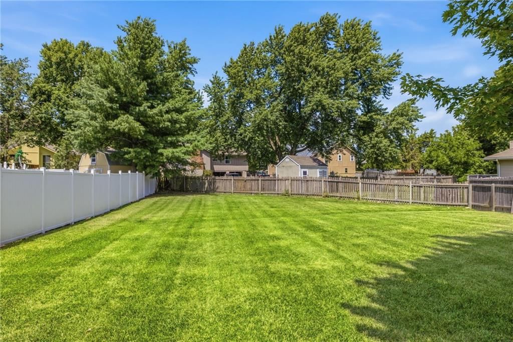 1210 NE Richardson Place — photo 34