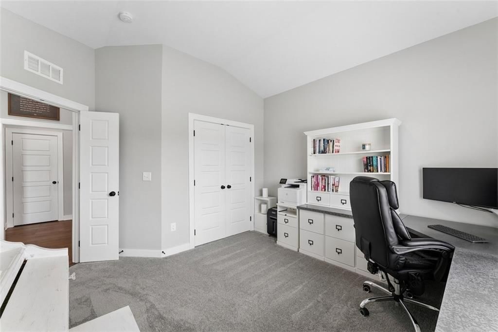 141 SE Griffin Street — photo 22