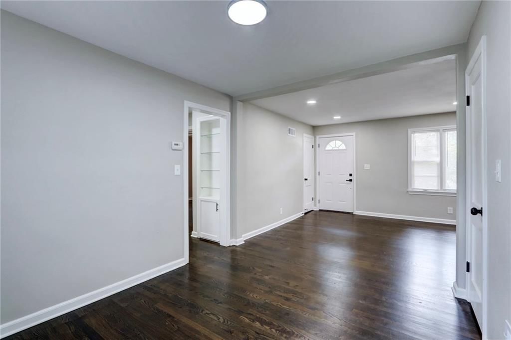 5520 Blue Ridge Boulevard — photo 8
