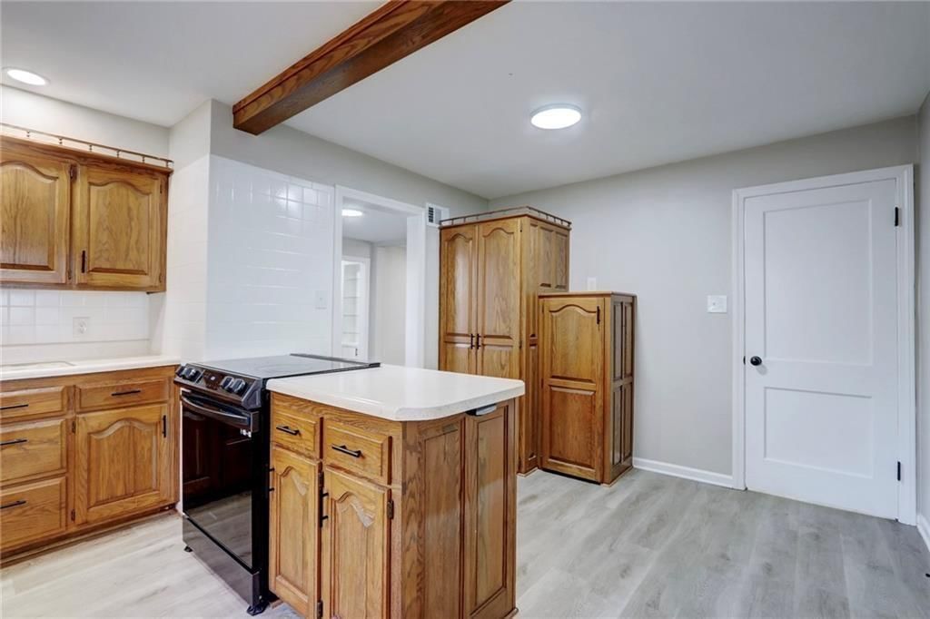 5520 Blue Ridge Boulevard — photo 10