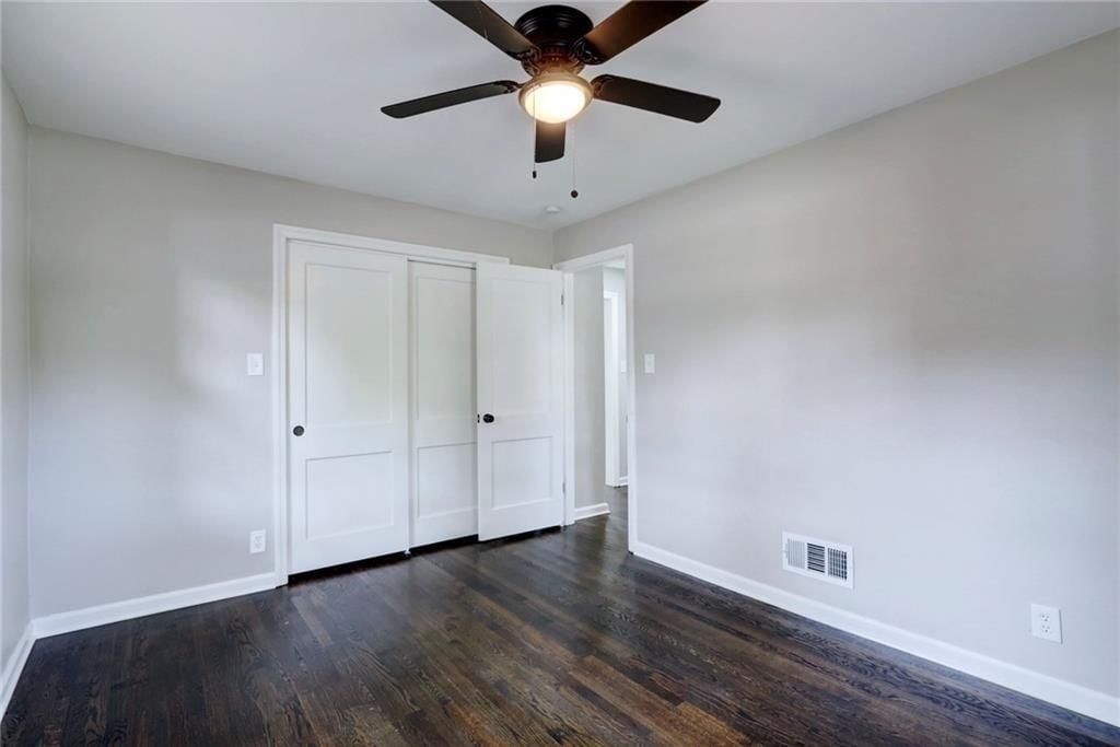 5520 Blue Ridge Boulevard — photo 14