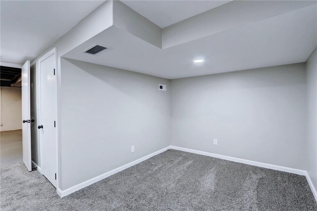 5520 Blue Ridge Boulevard — photo 23