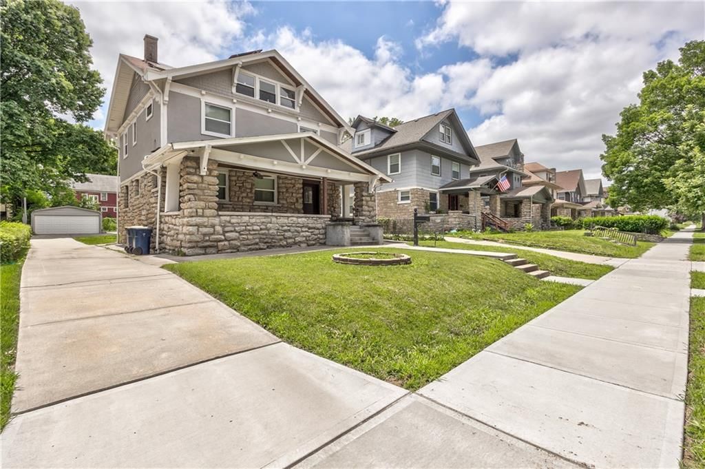 2941 Victor Street — photo 2