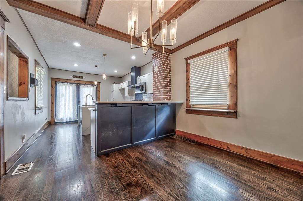2941 Victor Street — photo 13