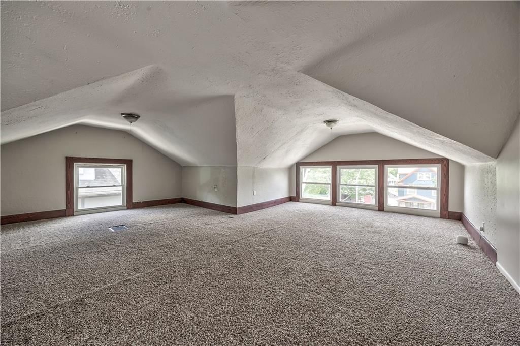 2941 Victor Street — photo 23