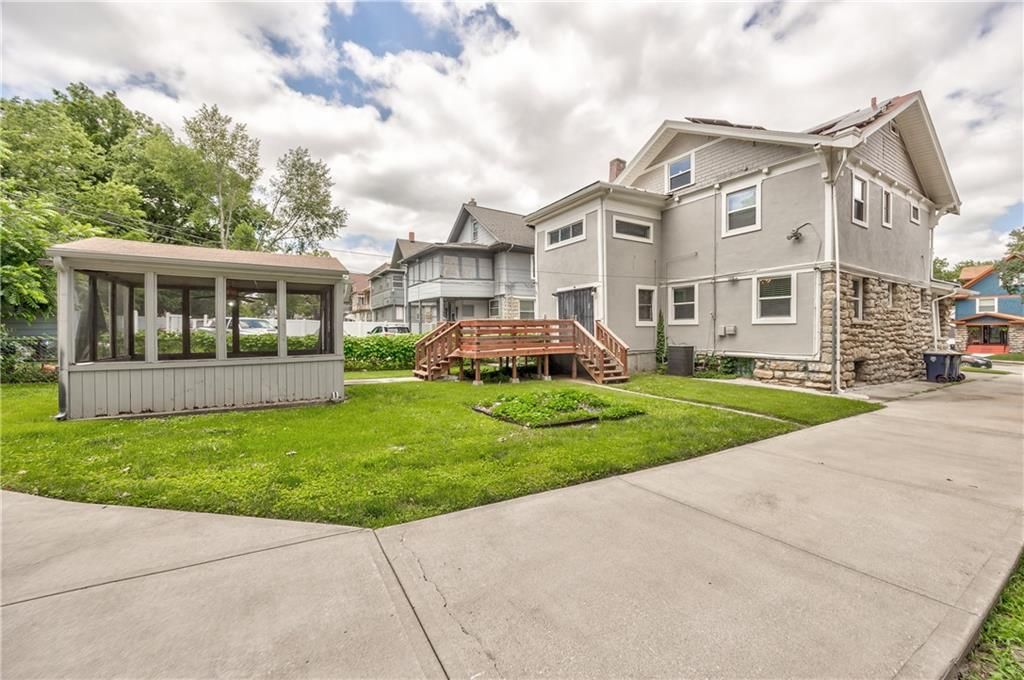 2941 Victor Street — photo 33