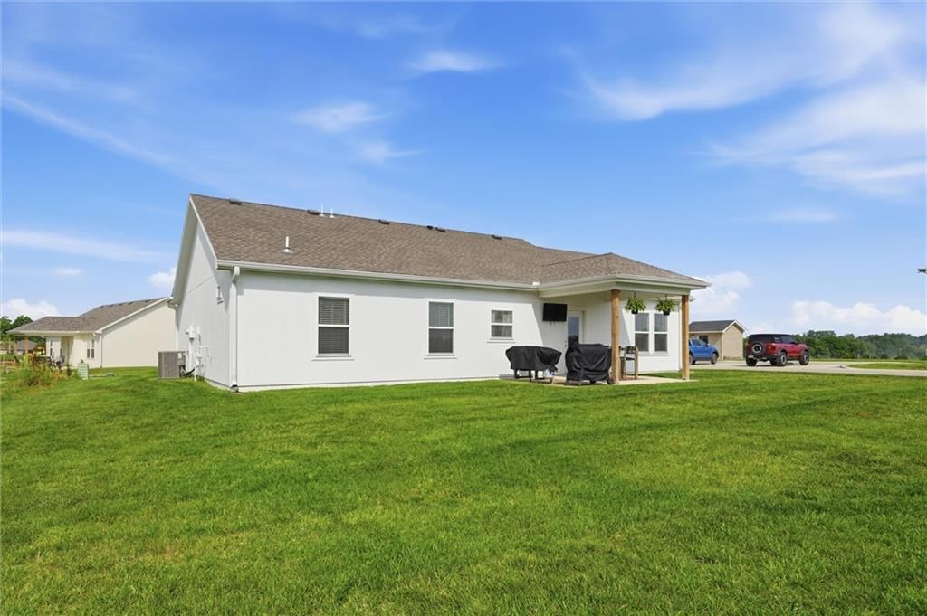 1315 NE Redwood Court — photo 28