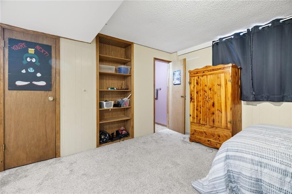 Photo 27 of 37 - 17819 E Greentree Avenue, Independence, MO 64057