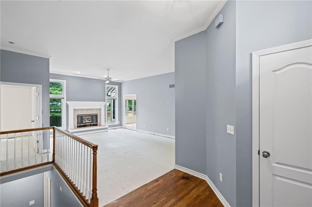 510 Ashurst Place — photo 6