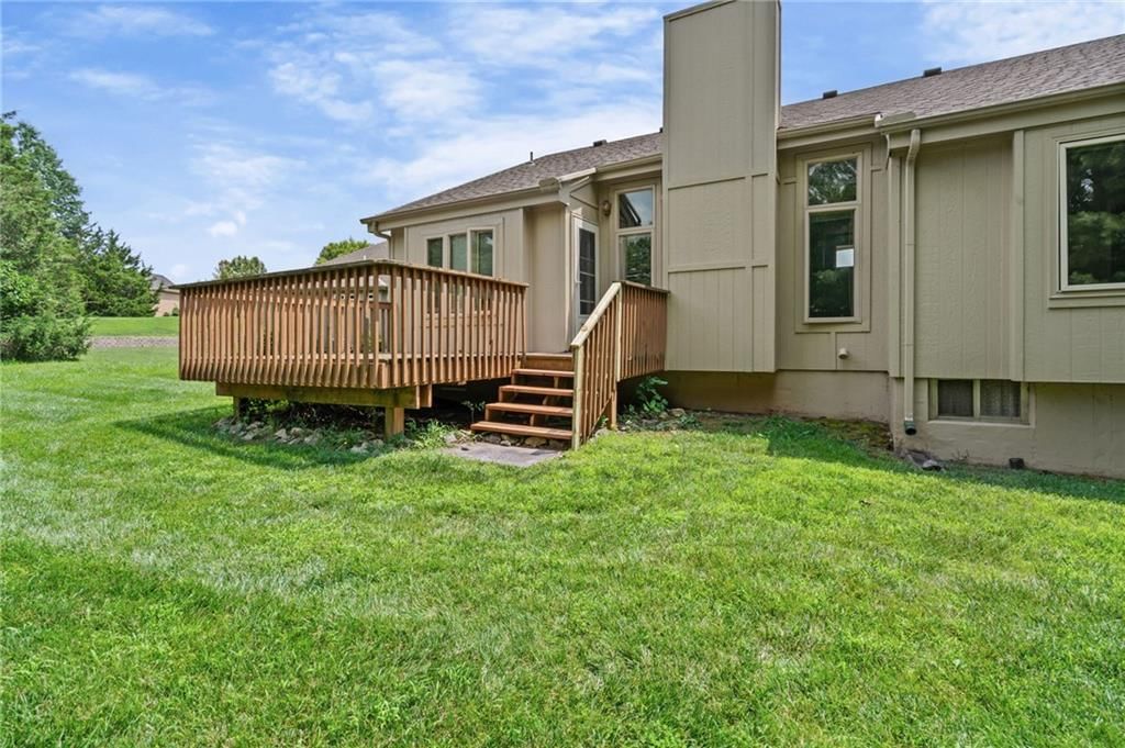 510 Ashurst Place — photo 36