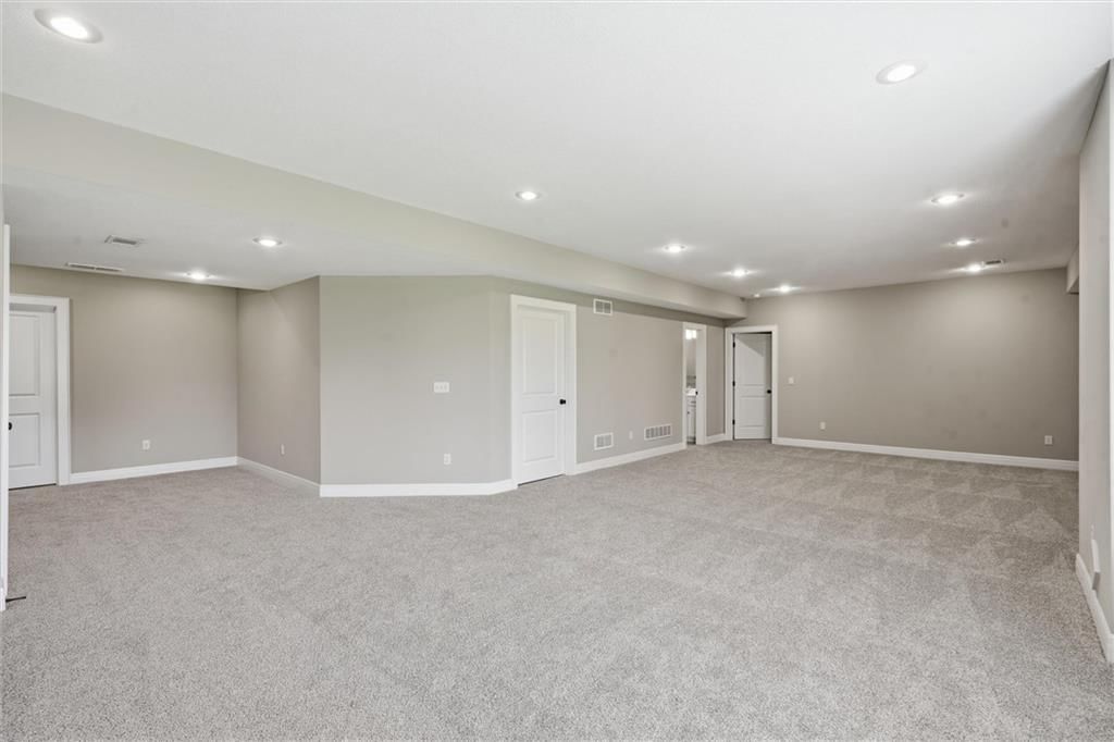 11609 W 158th Street — photo 44