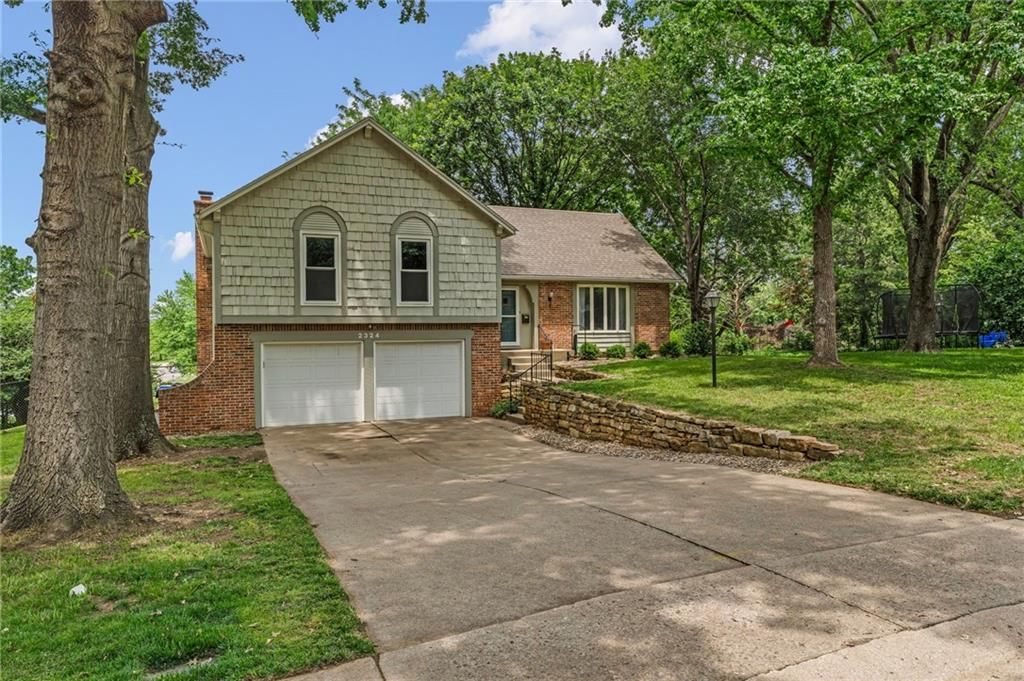 2324 SW 34th Street, Topeka, KS