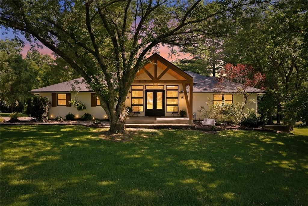13901 Leavenworth Road — photo 2