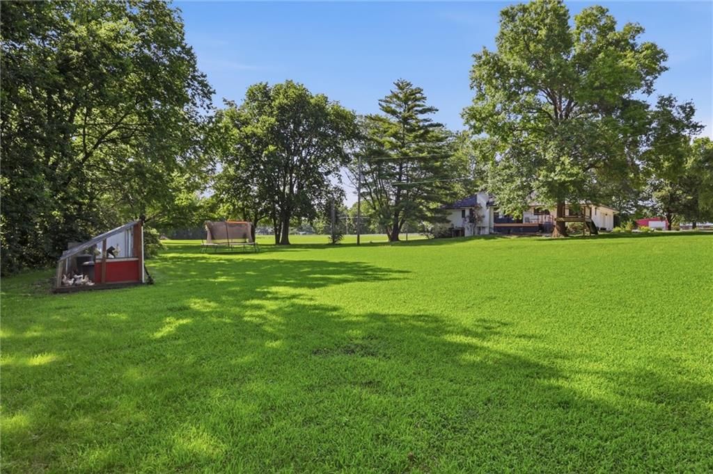 13901 Leavenworth Road — photo 33