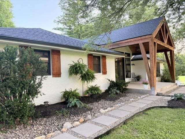13901 Leavenworth Road — photo 43