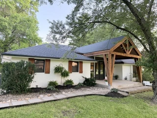 13901 Leavenworth Road — photo 45