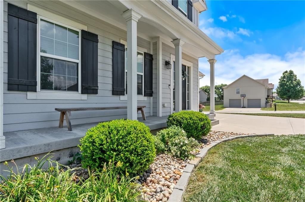 1613 Renea Court — photo 4