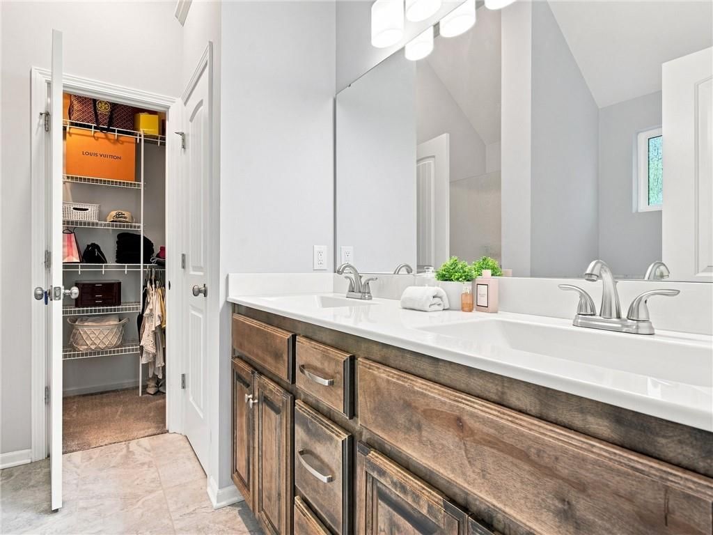 1613 Renea Court — photo 13