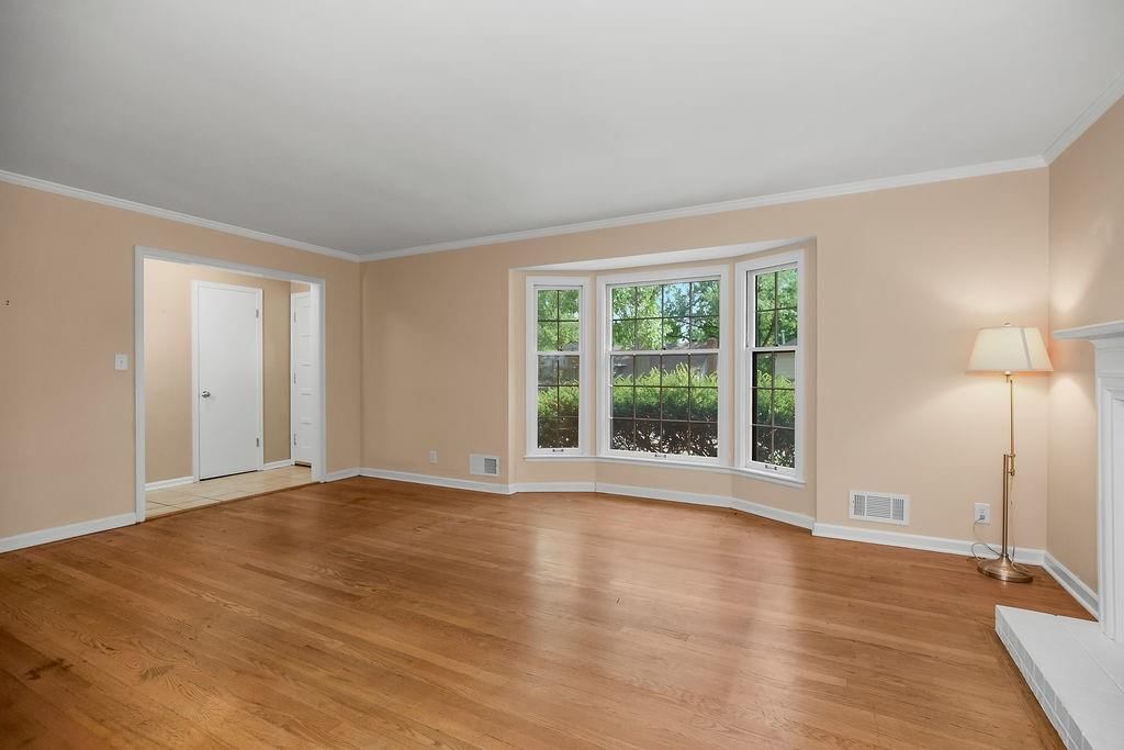 3718 W 52nd Terrace — photo 4