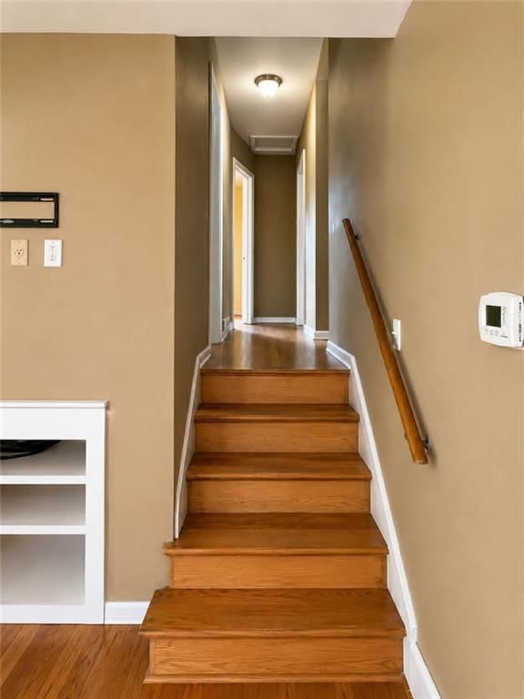 3304 N Delaware Street — photo 8