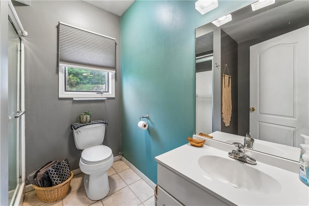 24858 Columbia Road — photo 41