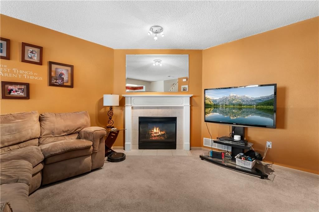 1325 SE NORWOOD Drive — photo 3