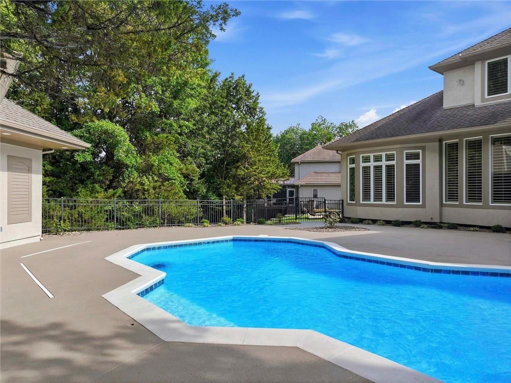 469 NW Riven Rock Place — photo 9