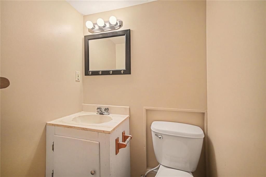 120 Baker Street — photo 23