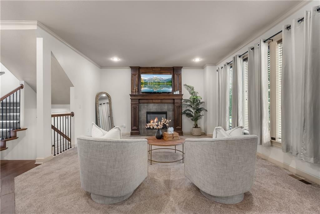 508 SW Lake Side Drive — photo 9