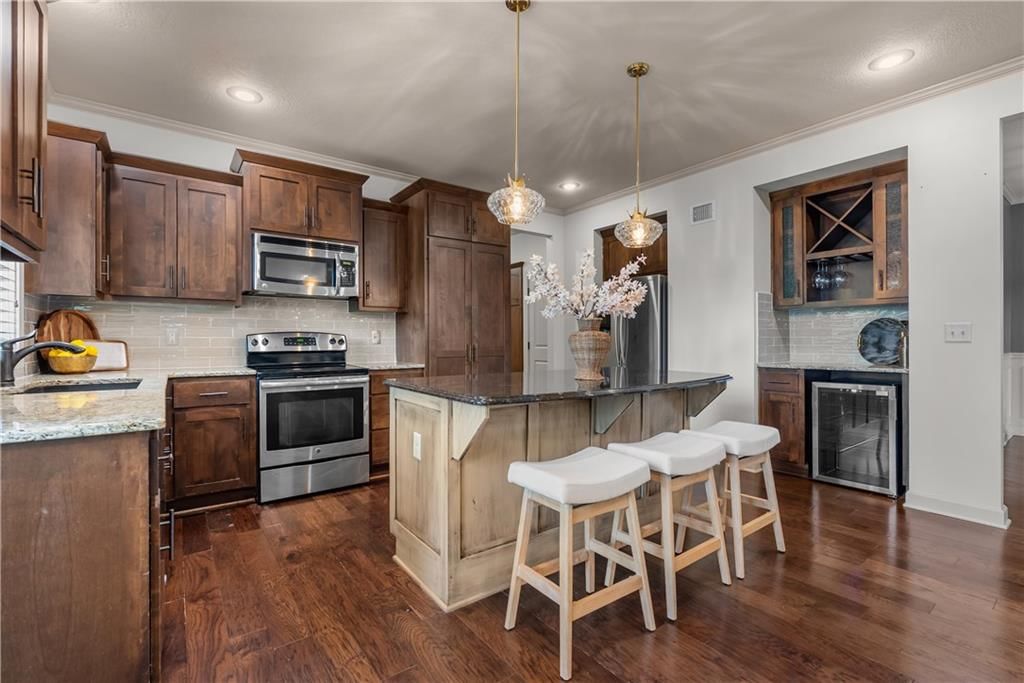 508 SW Lake Side Drive — photo 13