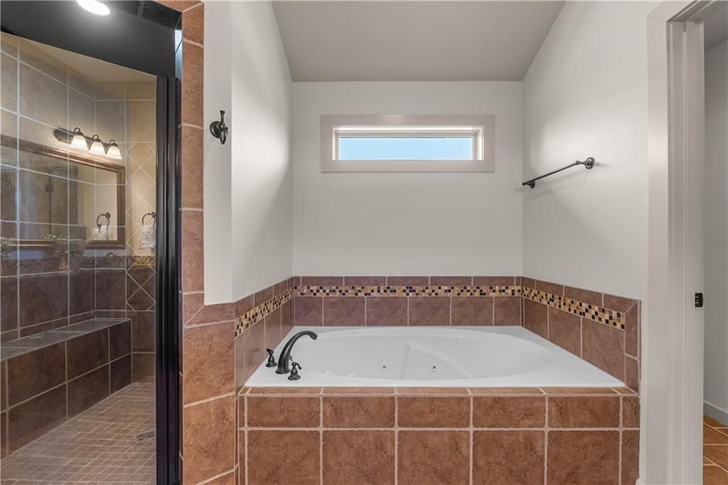 508 SW Lake Side Drive — photo 24