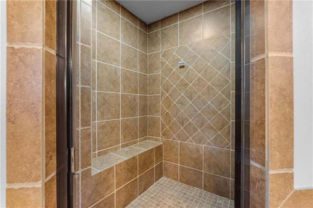 508 SW Lake Side Drive — photo 25