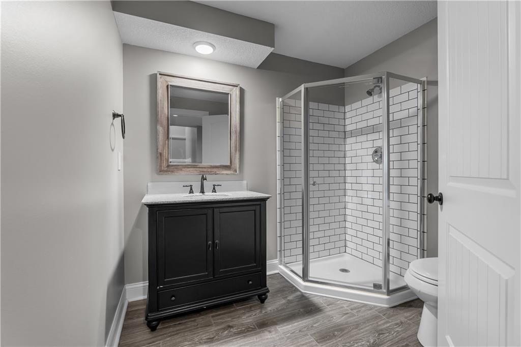 508 SW Lake Side Drive — photo 36