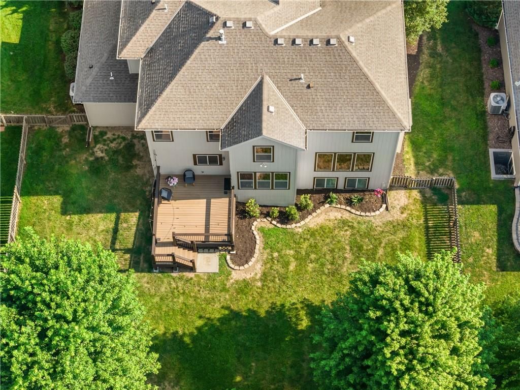 508 SW Lake Side Drive — photo 44