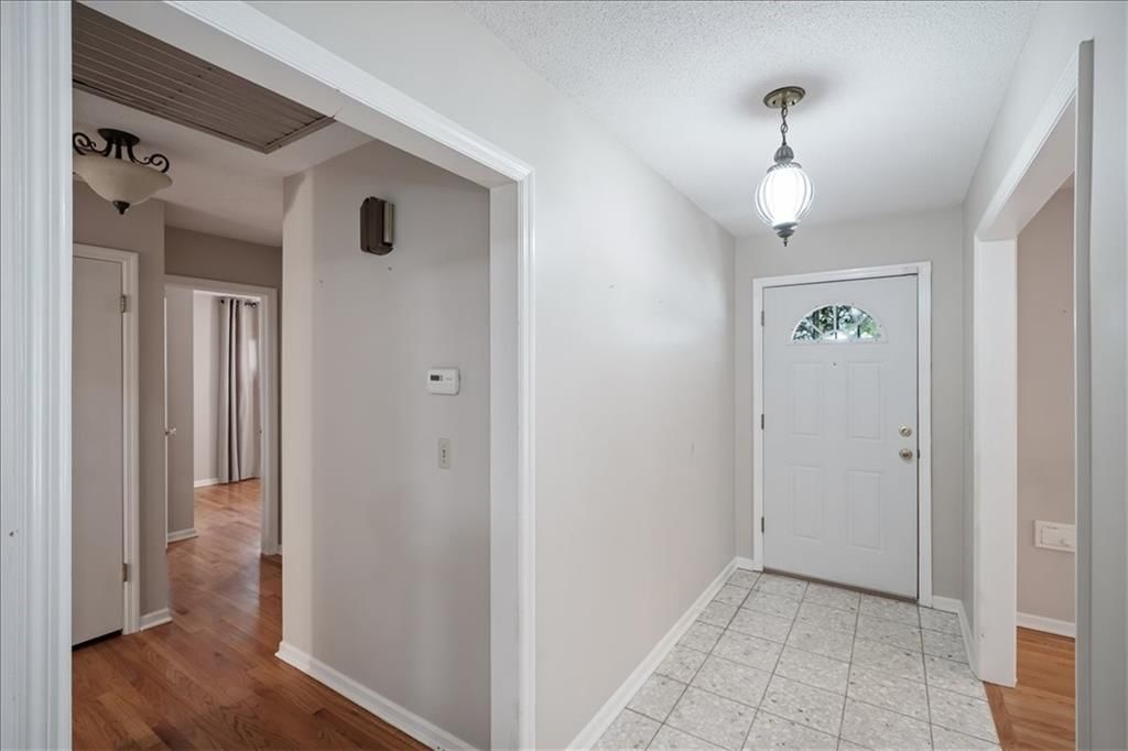 20 W 109TH Terrace — photo 3