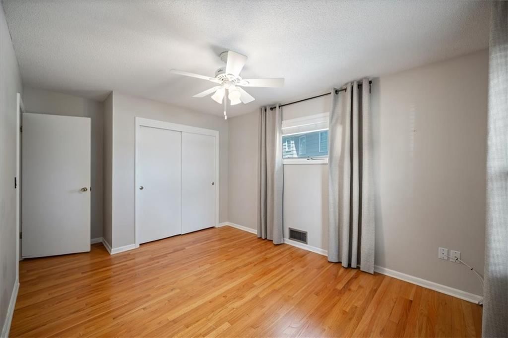 20 W 109TH Terrace — photo 21