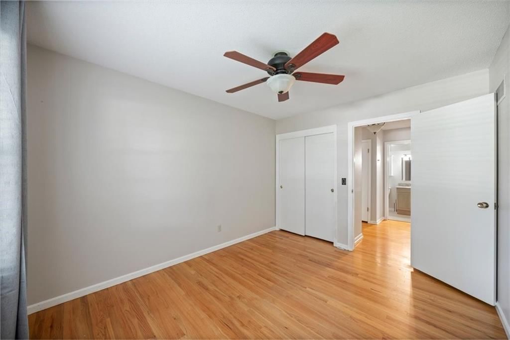 20 W 109TH Terrace — photo 23