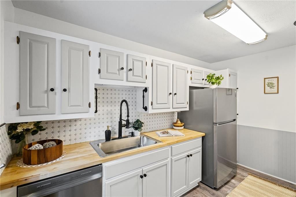 7809 Rosewood Drive — photo 10