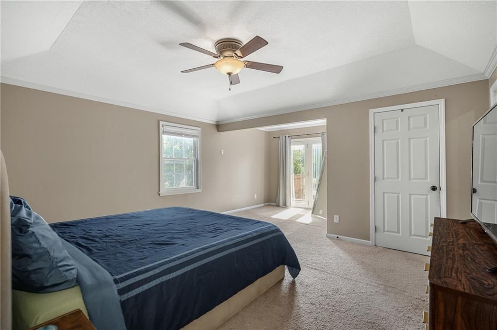 1109 W 120th Terrace — photo 34