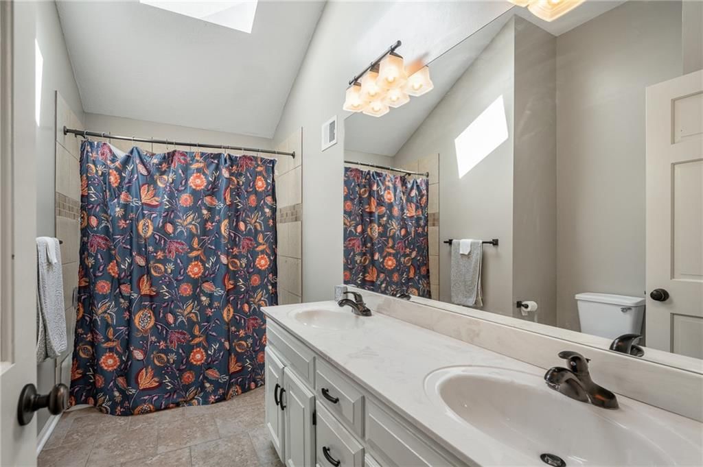 1109 W 120th Terrace — photo 44